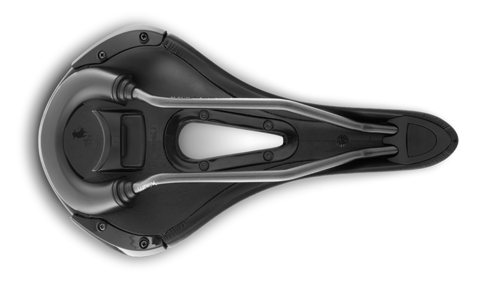 Fizik Aliante R3 Open Saddle Primeau Velo