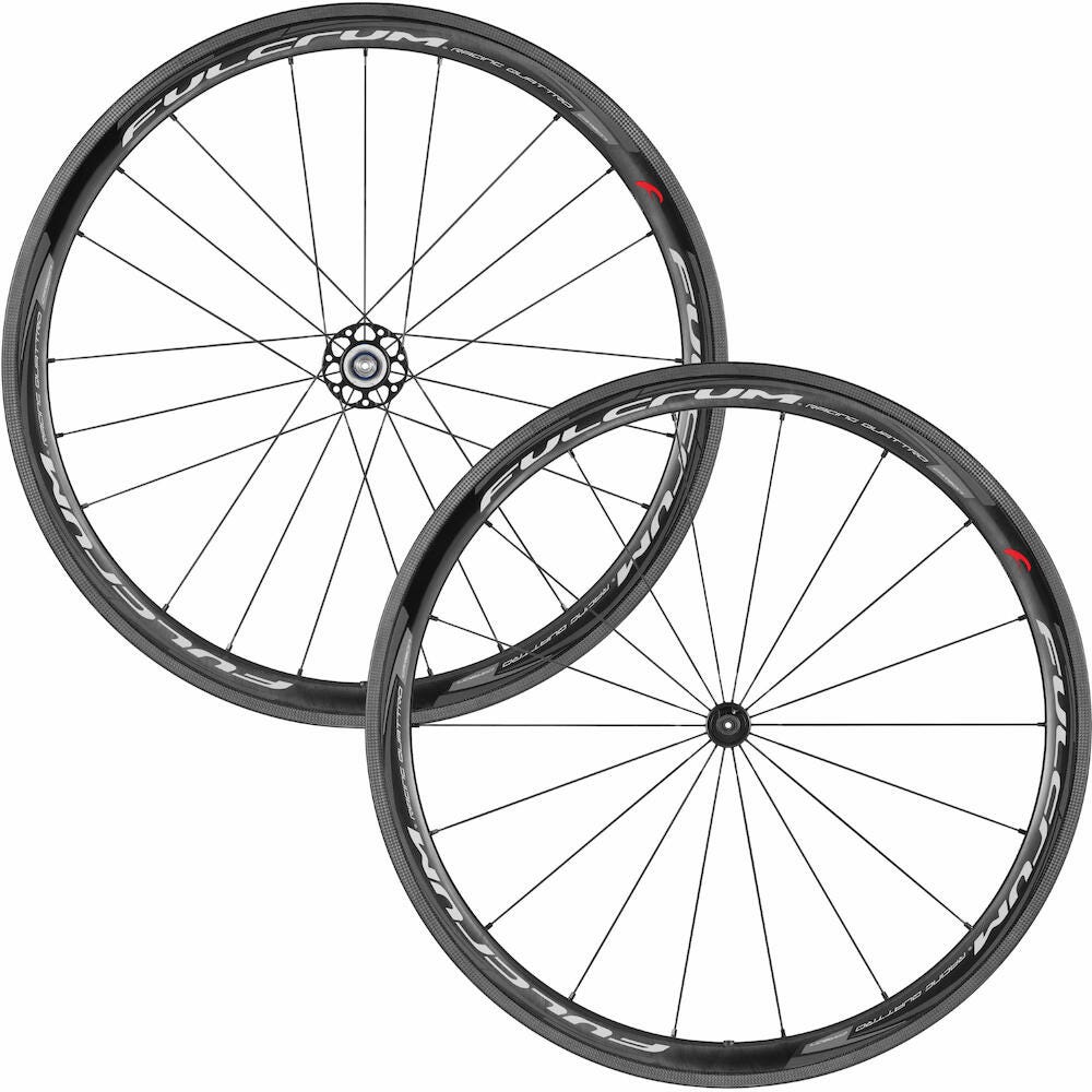 Racing Quattro Carbon