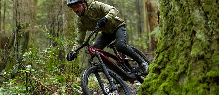Cycling apparel for women